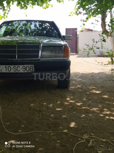 Mercedes 190 1991, 450,000 km - 1.8 l - Salyan