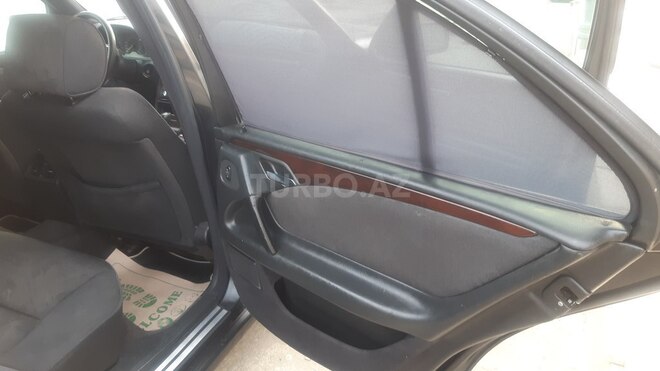Mercedes E 320 1995, 195,000 km - 3.2 l - Bakı