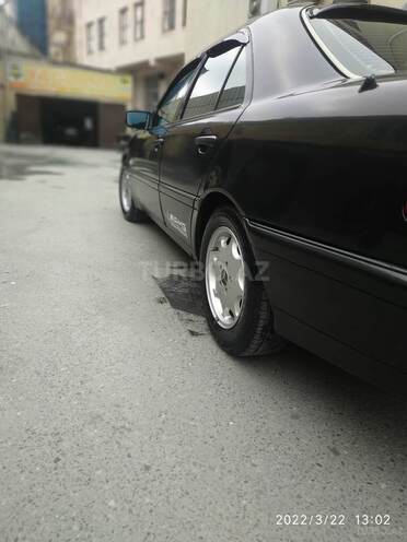 Mercedes C 220 1995, 400,000 km - 2.2 l - Bakı