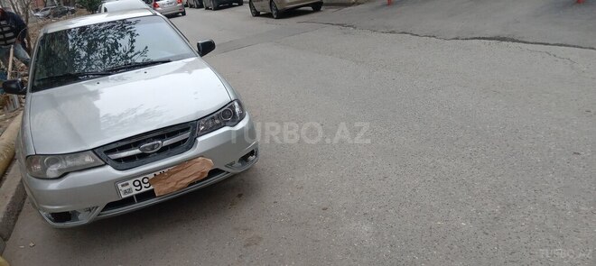 Daewoo Nexia 2009, 685,000 km - 1.5 l - Bakı