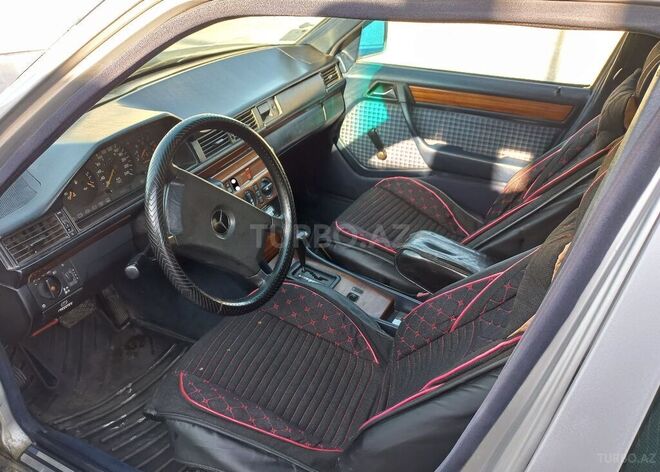 Mercedes E 220 1994, 425,500 km - 2.2 l - Bakı