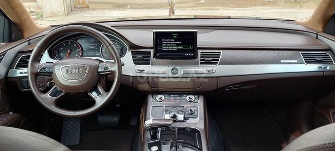 Audi A8 2014, 144,000 km - 4.0 l - Bakı