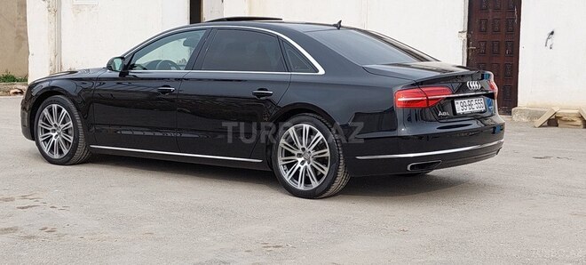 Audi A8 2014, 144,000 km - 4.0 l - Bakı