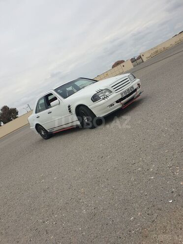 Mercedes C 180 1994, 250,000 km - 1.8 l - Bakı