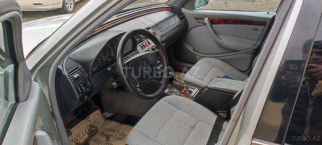 Mercedes C 220 1998, 392,000 km - 2.2 l - Bakı