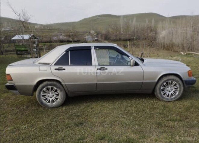 Mercedes 190 1991, 490,357 km - 2.6 l - Şabran