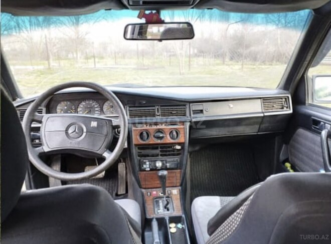 Mercedes 190 1991, 490,357 km - 2.6 l - Şabran