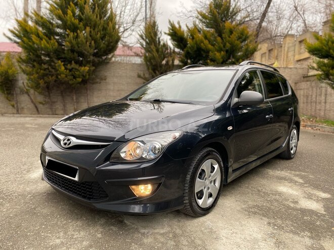 Hyundai i30 2010, 172,000 km - 1.6 l - İsmayıllı