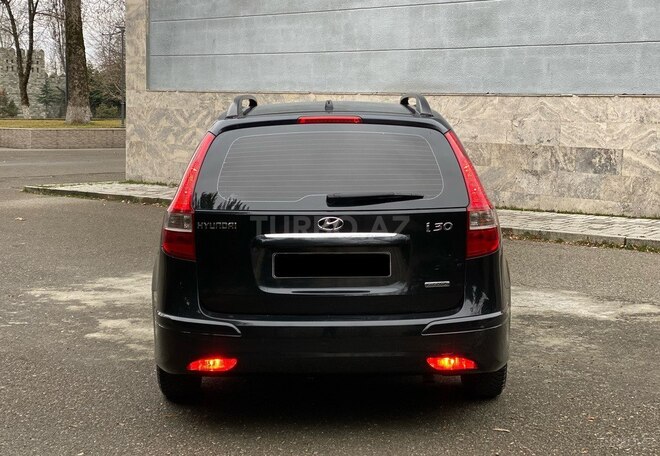 Hyundai i30 2010, 172,000 km - 1.6 l - İsmayıllı