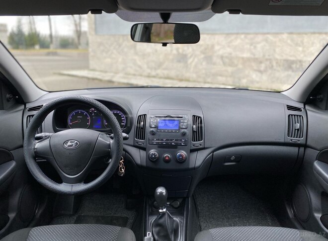 Hyundai i30 2010, 172,000 km - 1.6 l - İsmayıllı