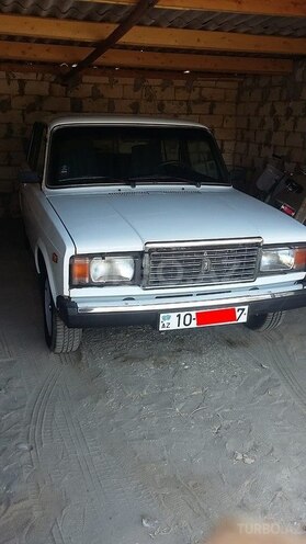 LADA (VAZ) 2107 2005, 120,000 km - 1.6 l - Salyan