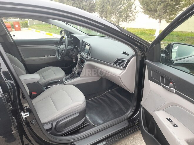 Hyundai Elantra 2016, 39,000 km - 2.0 l - Bakı