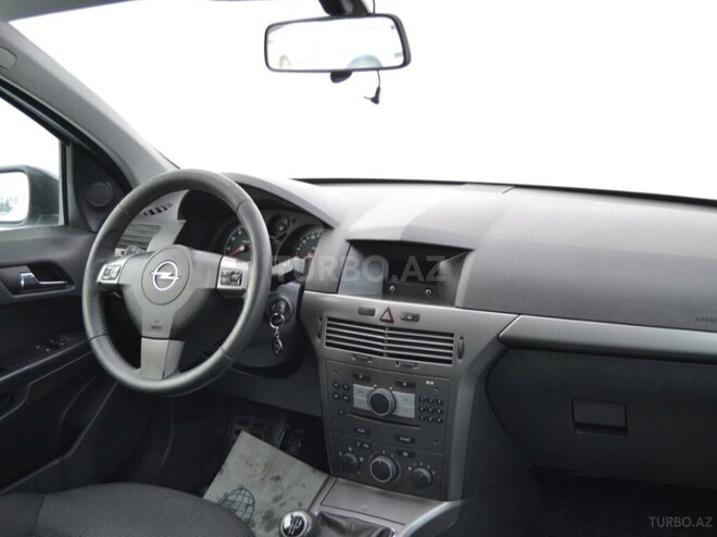 Opel Astra 2006, 175,000 km - 1.6 л - Xırdalan