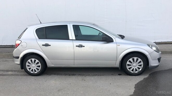 Opel Astra 2006, 175,000 km - 1.6 л - Xırdalan