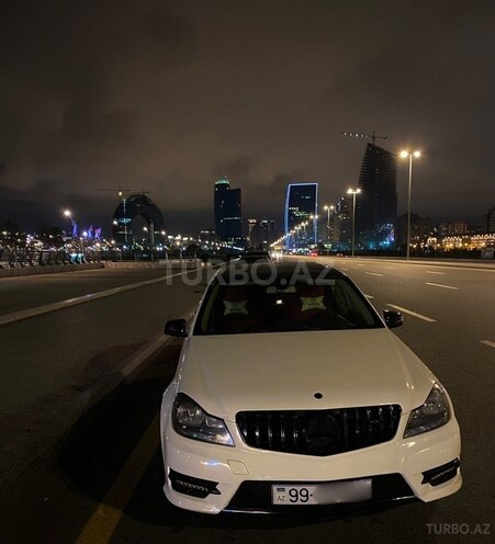 Mercedes C 250 2012, 210,000 km - 1.8 л - Bakı