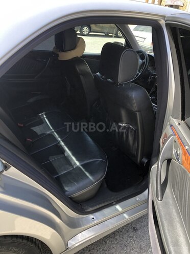 Mercedes E 270 2001, 370,000 km - 2.7 л - Bakı
