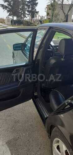 Mercedes E 240 1999, 421,644 km - 2.4 l - Bakı