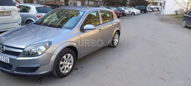 Opel Astra 2004, 193,000 km - 1.4 l - Bakı
