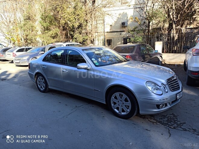 Mercedes E 220 2008, 297,000 km - 2.2 l - Bakı