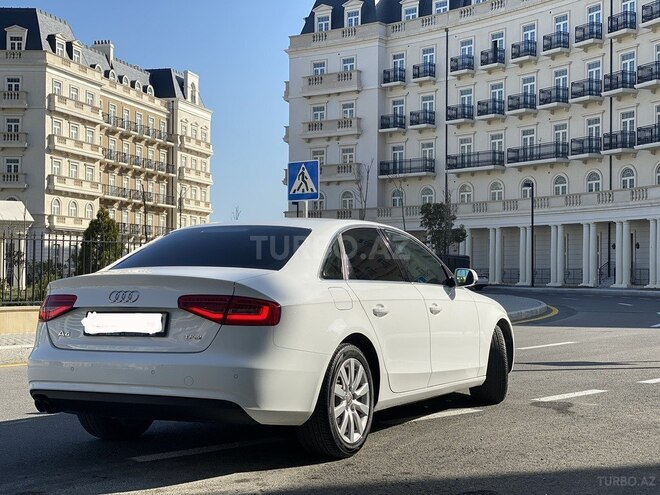 Audi A4 2015, 166,000 km - 1.8 l - Bakı