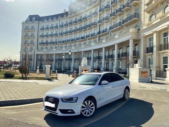 Audi A4 2015, 166,000 km - 1.8 l - Bakı
