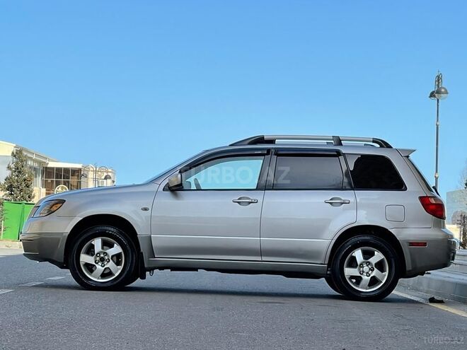 Mitsubishi Outlander 2003, 231,125 km - 2.4 l - Sumqayıt