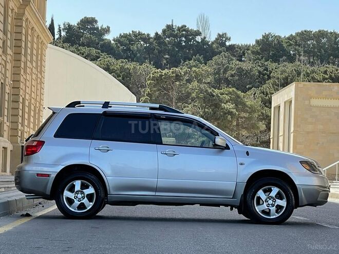 Mitsubishi Outlander 2003, 231,125 km - 2.4 l - Sumqayıt