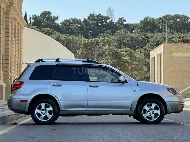 Mitsubishi Outlander 2003, 231,125 km - 2.4 l - Sumqayıt