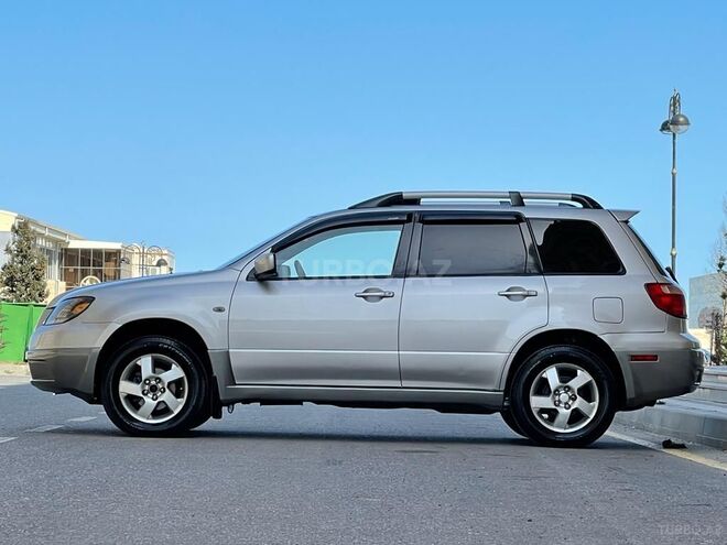 Mitsubishi Outlander 2003, 231,125 km - 2.4 l - Sumqayıt