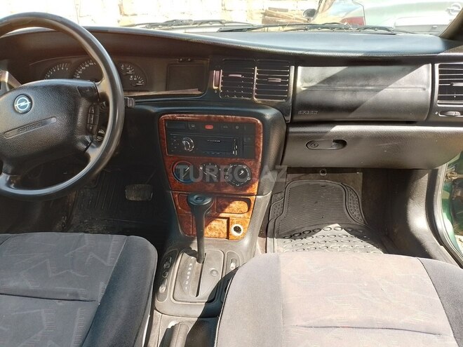 Opel Vectra 1996, 320,000 km - 2.0 l - Sumqayıt