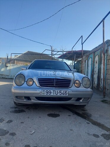 Mercedes E 220 2000, 380,000 km - 2.2 l - Bakı