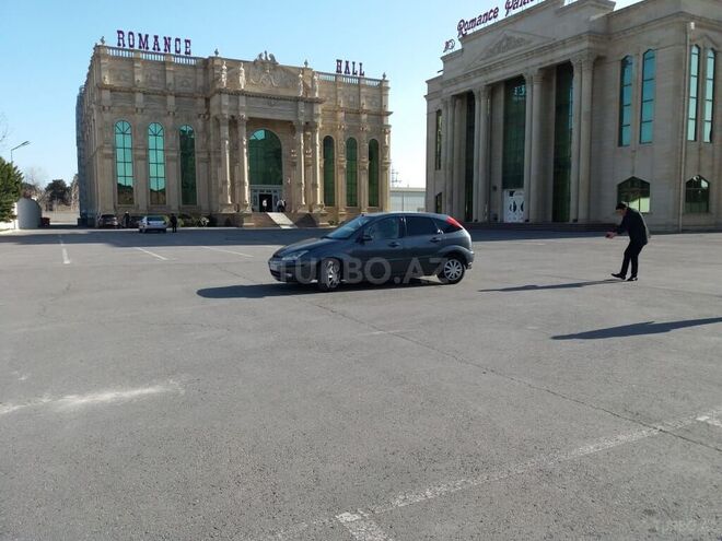 Ford Focus 2002, 315,802 km - 1.6 л - Bakı