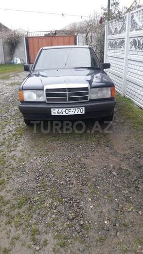 Mercedes 190 1989, 200,000 km - 2.0 l - Masallı