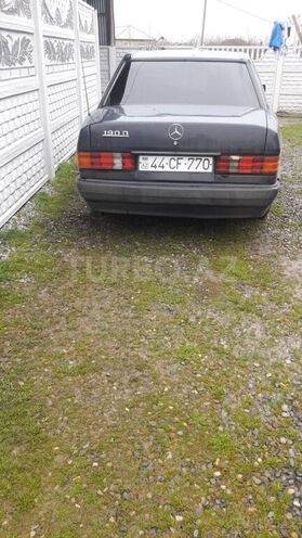 Mercedes 190 1989, 200,000 km - 2.0 l - Masallı