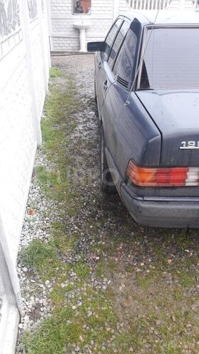 Mercedes 190 1989, 200,000 km - 2.0 l - Masallı