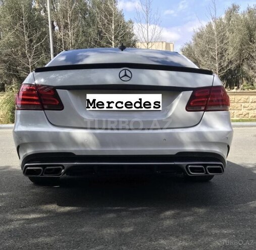 Mercedes E 200 2014, 260,000 km - 2.2 l - Bakı