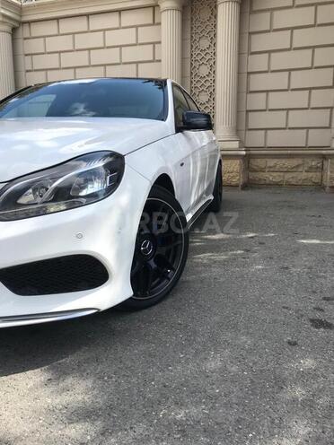 Mercedes E 200 2014, 260,000 km - 2.2 l - Bakı