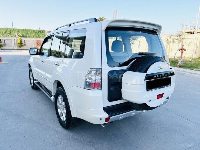 Mitsubishi Pajero 2013, 77,318 km - 3.8 l - Bakı
