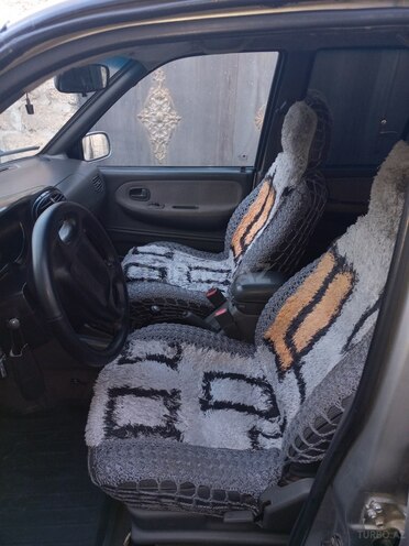 Kia Sportage 2005, 218,359 km - 2.0 l - Bakı