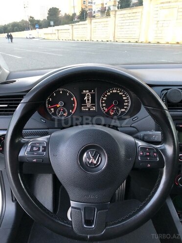 Volkswagen Jetta 2013, 177,000 km - 2.0 l - Bakı