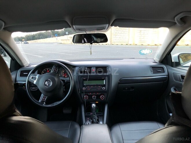 Volkswagen Jetta 2013, 177,000 km - 2.0 l - Bakı