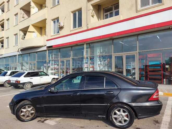 Mercedes C 240 2003, 361,000 km - 2.6 l - Sumqayıt