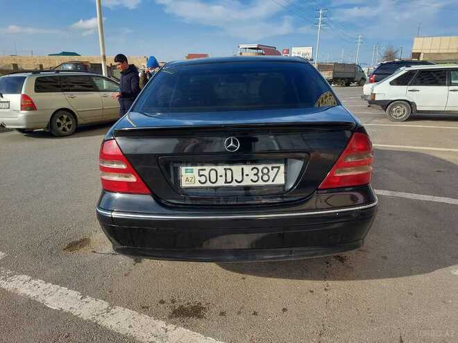 Mercedes C 240 2003, 361,000 km - 2.6 l - Sumqayıt