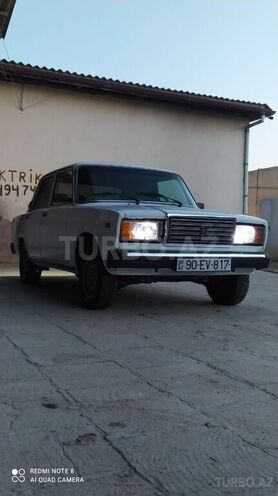 LADA (VAZ) 2107 2009, 87,012 km - 1.6 l - Salyan