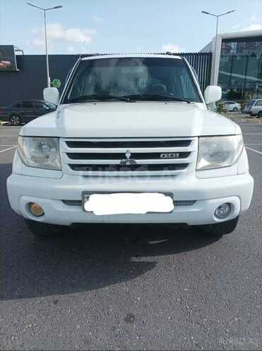Mitsubishi Pajero io 2002, 221,400 km - 2.0 l - Bakı