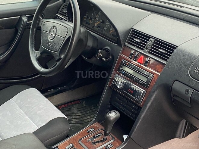 Mercedes C 240 1999, 222,000 km - 2.4 л - Gəncə
