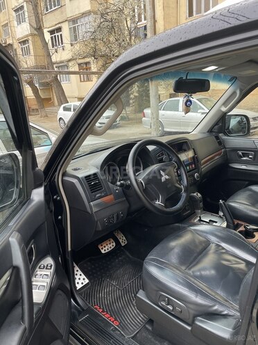 Mitsubishi Pajero 2007, 210,000 km - 3.0 л - Bakı