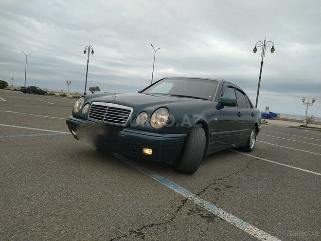 Mercedes E 230 1996, 302,588 km - 2.3 l - Sumqayıt
