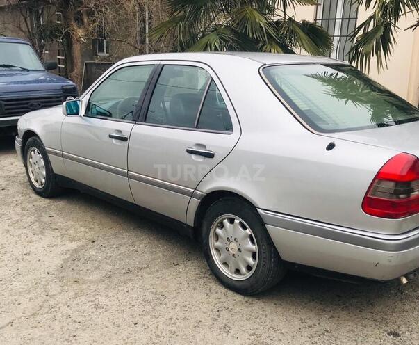 Mercedes C 220 1995, 263,283 km - 2.2 l - Gəncə