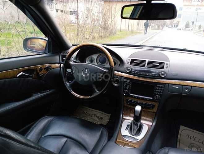 Mercedes E 320 2004, 188,000 km - 3.2 l - Sumqayıt